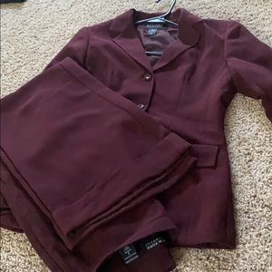 New York and Company Trousers  worn once